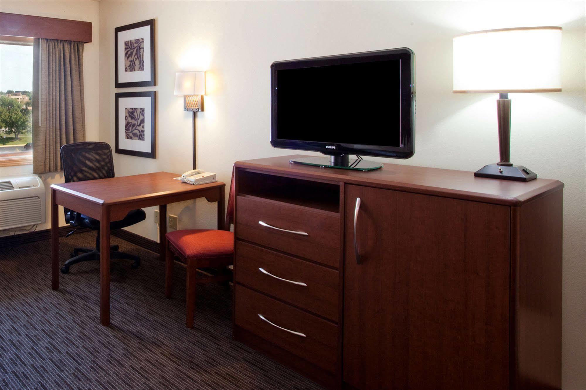 Americinn By Wyndham Blue Earth Eksteriør bilde